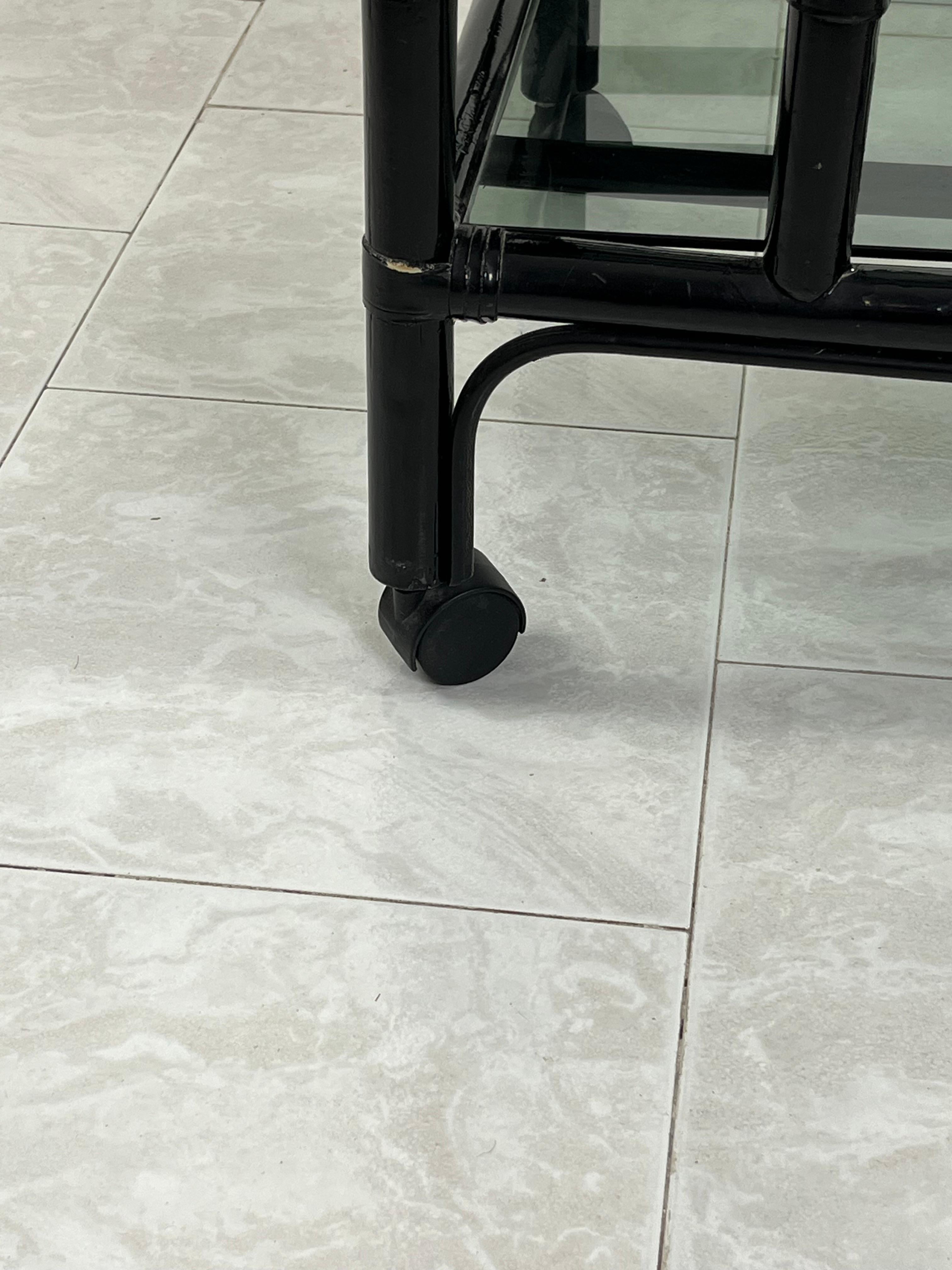 Carrello da bar in bambù 