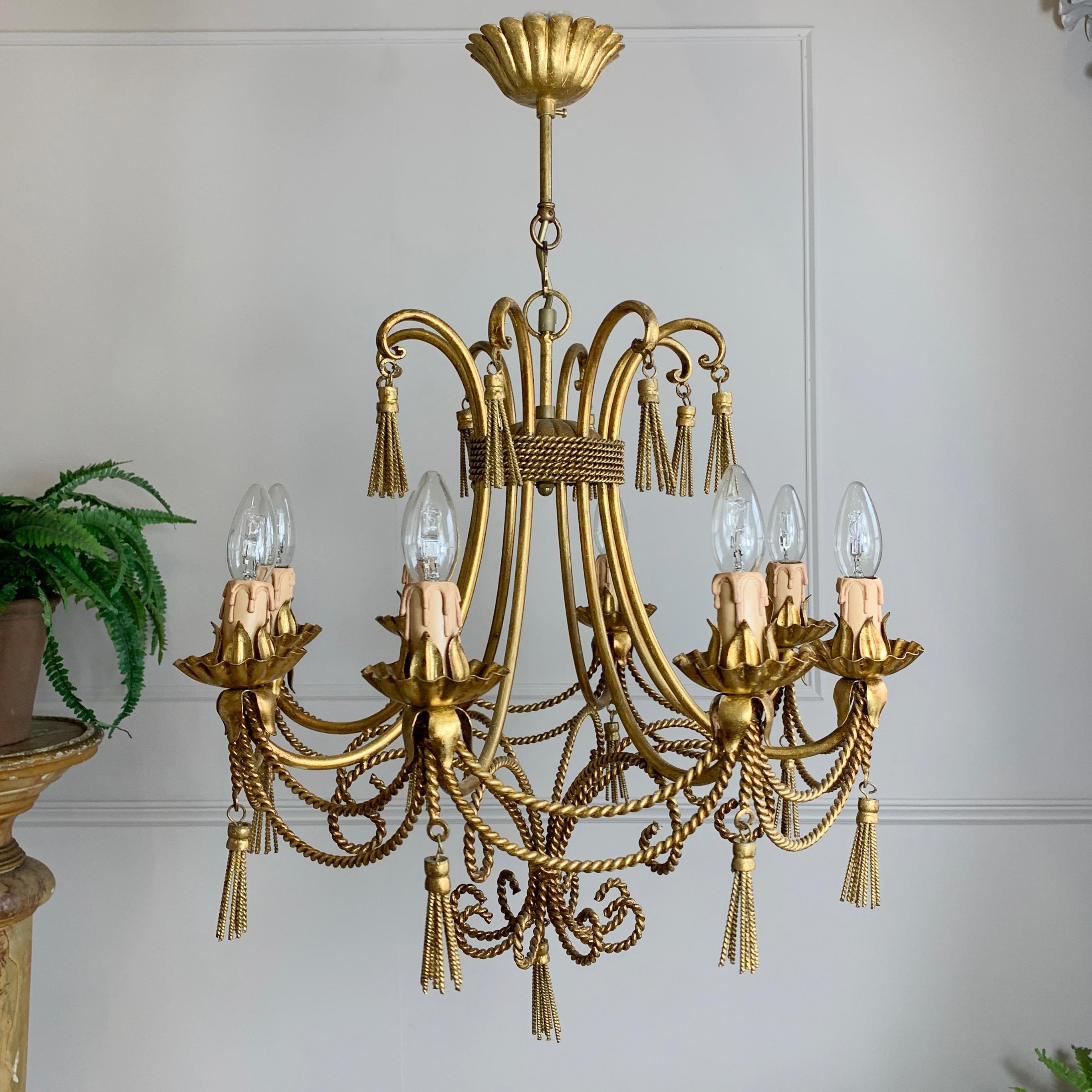 Mid Century Italian Gold Rope and Tassel Chandelier In Good Condition For Sale In Hastings, GB