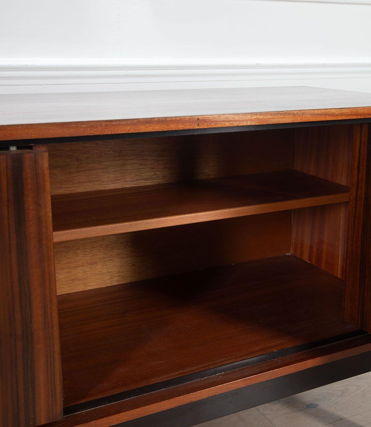 Mid-Century Italian Rosewood Sideboard For Sale 4