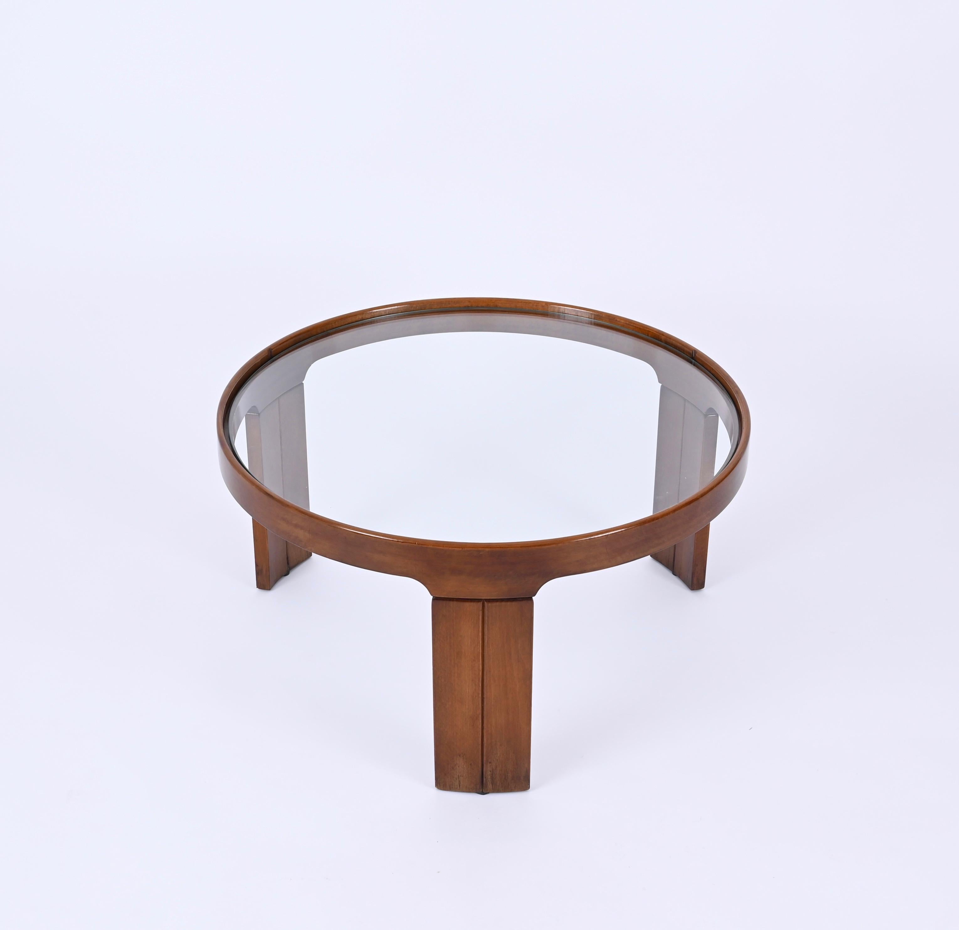 Mid-Century Italian Round Coffee or Side Table by Molteni, Italy 1960s 4