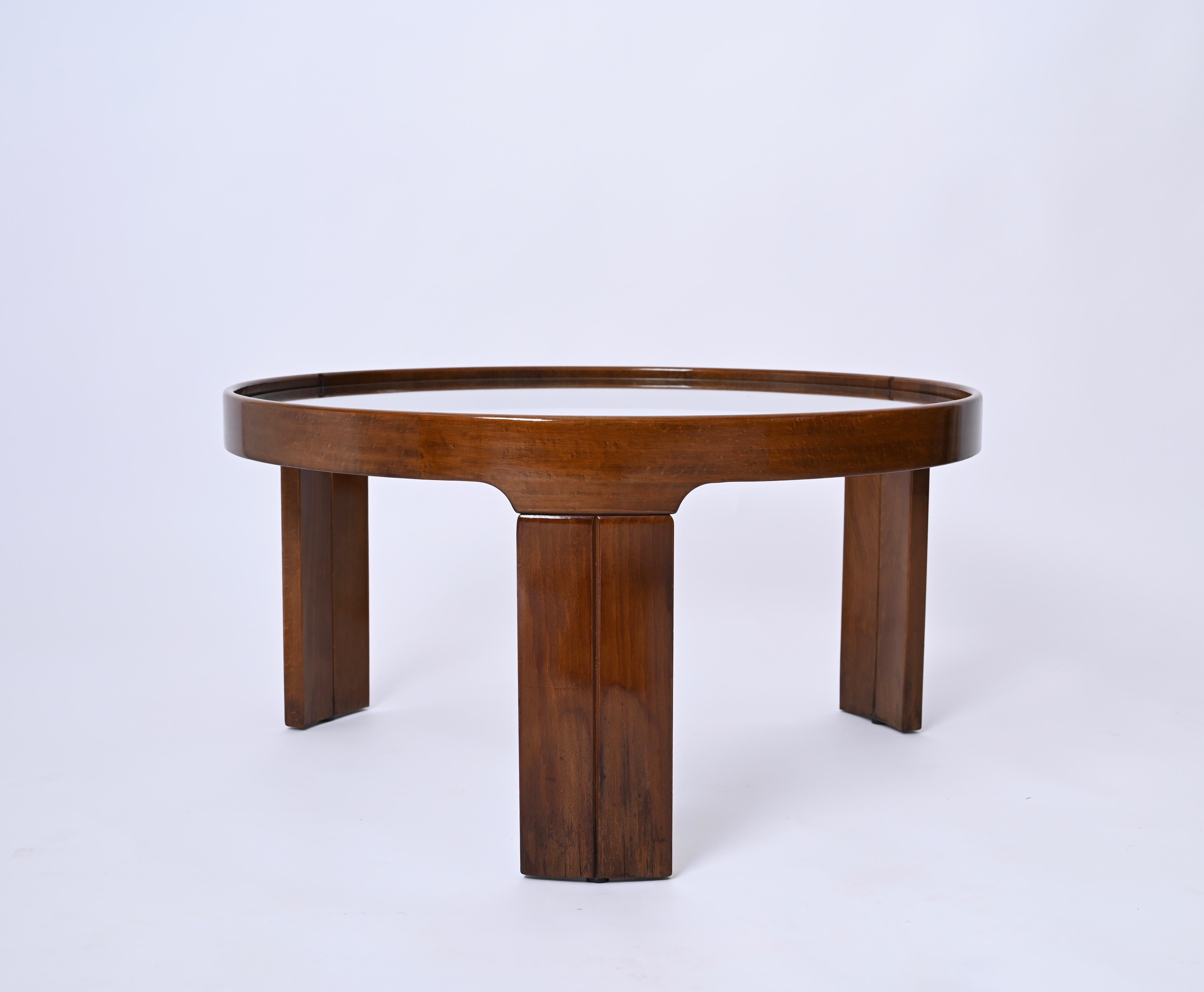 Mid-Century Italian Round Coffee or Side Table by Molteni, Italy 1960s 7