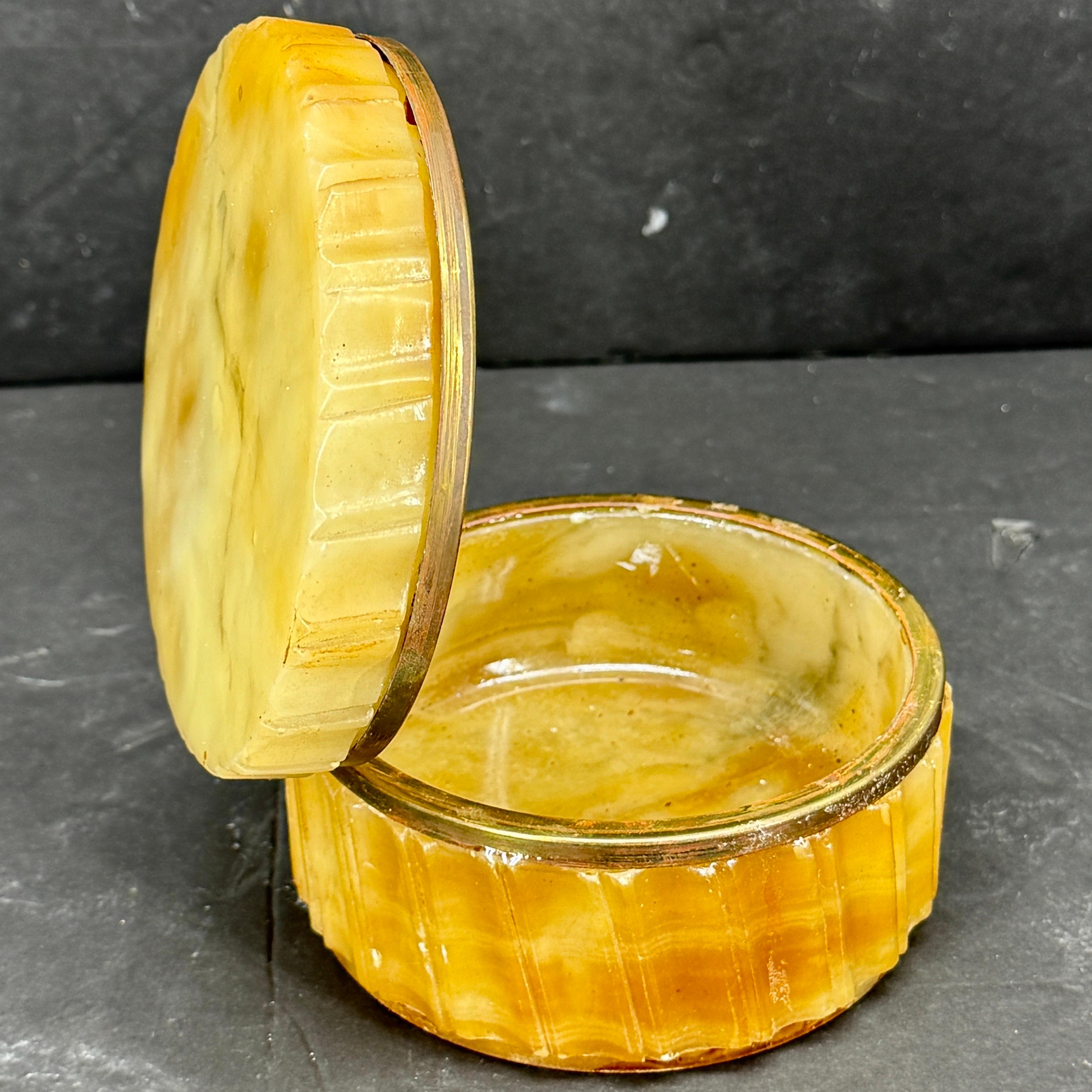 Boîte à bijoux ronde en marbre italienne du milieu du siècle en vente 2