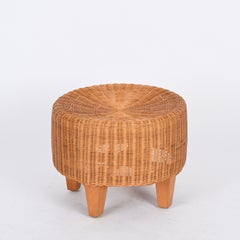 Mid-Century Italian Round Ottoman Pouf in Woven Rattan and Wood, Italy 1970s