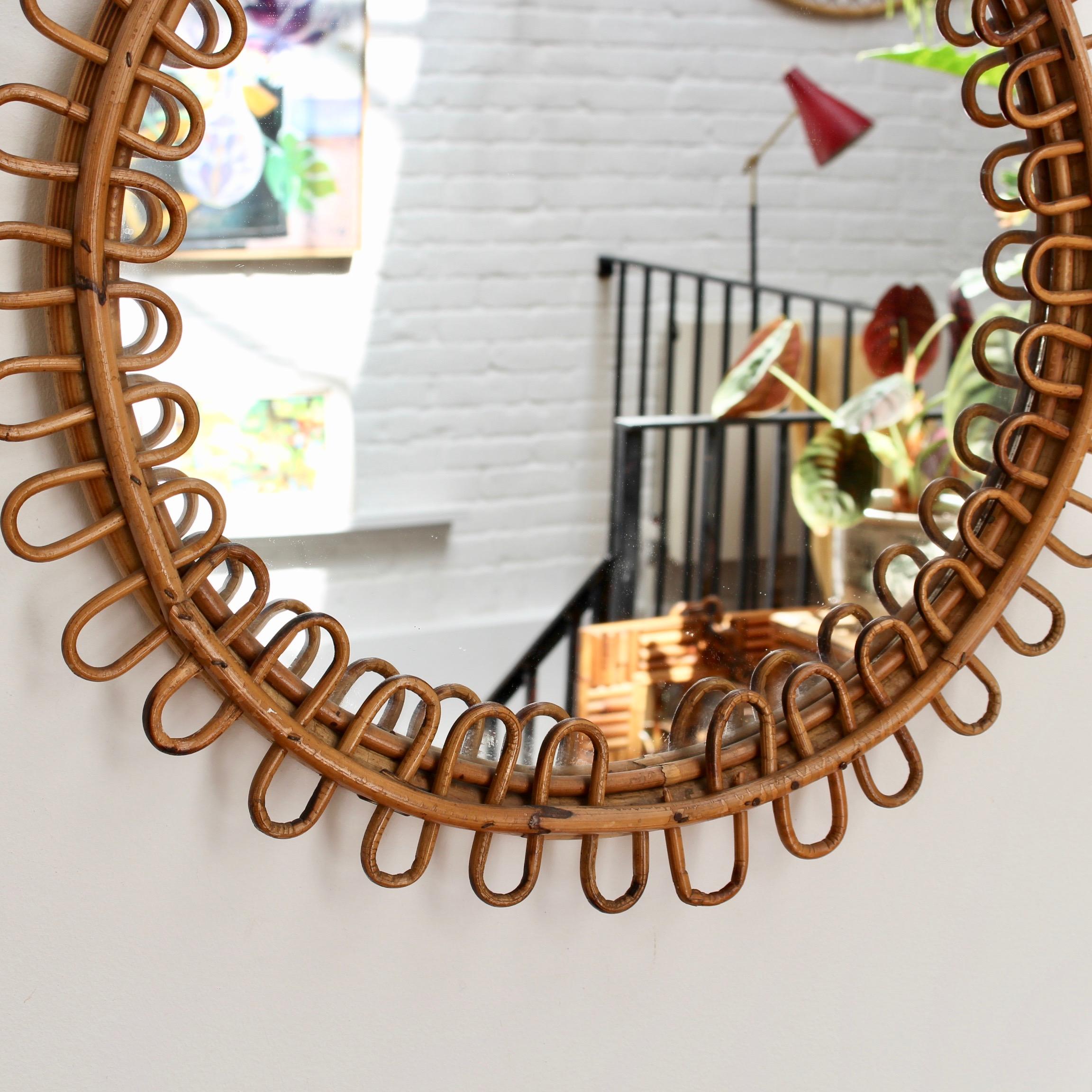 Mid-Century Italian Round Rattan Mirror, circa 1960s In Good Condition In London, GB