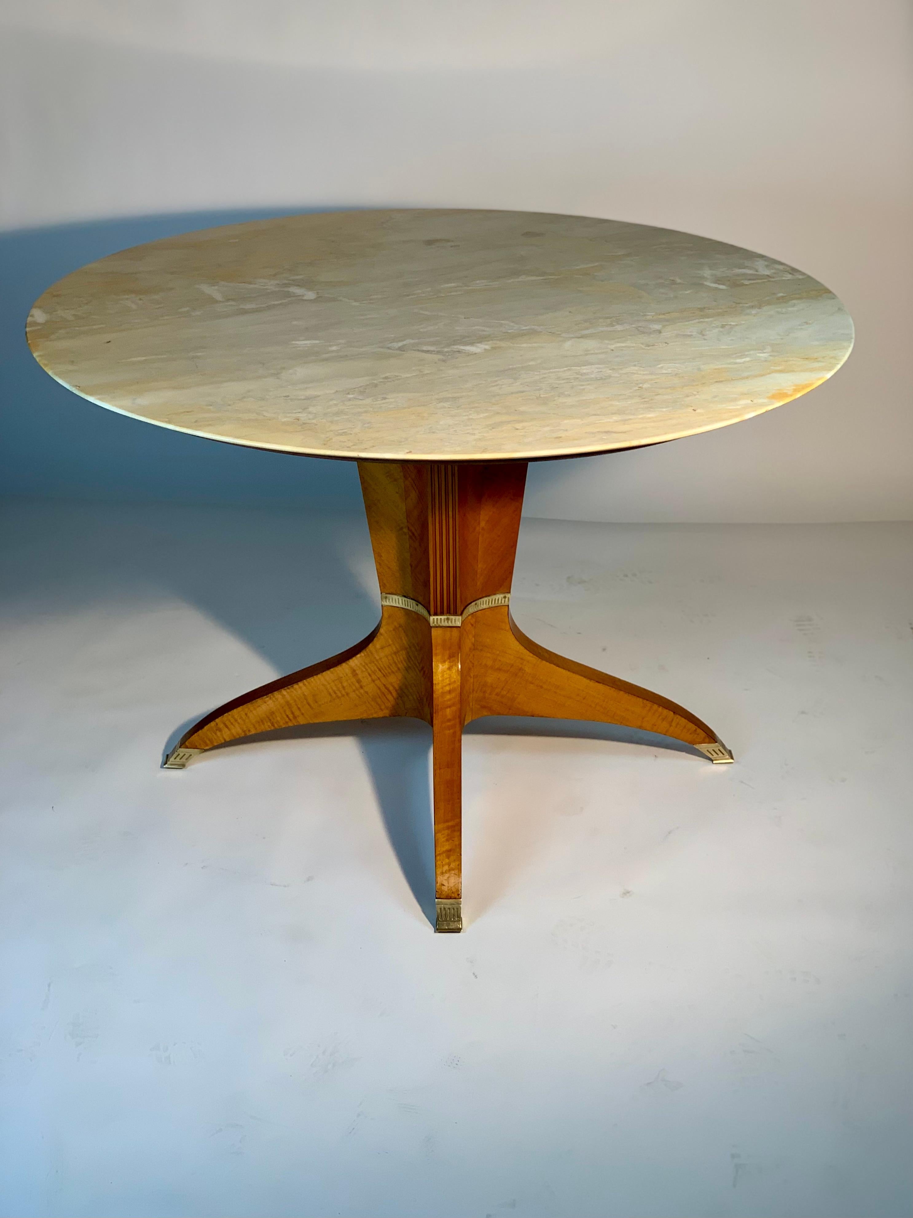 Mid-Century Italian Round Table Marble Top Brass Feet and Details 1