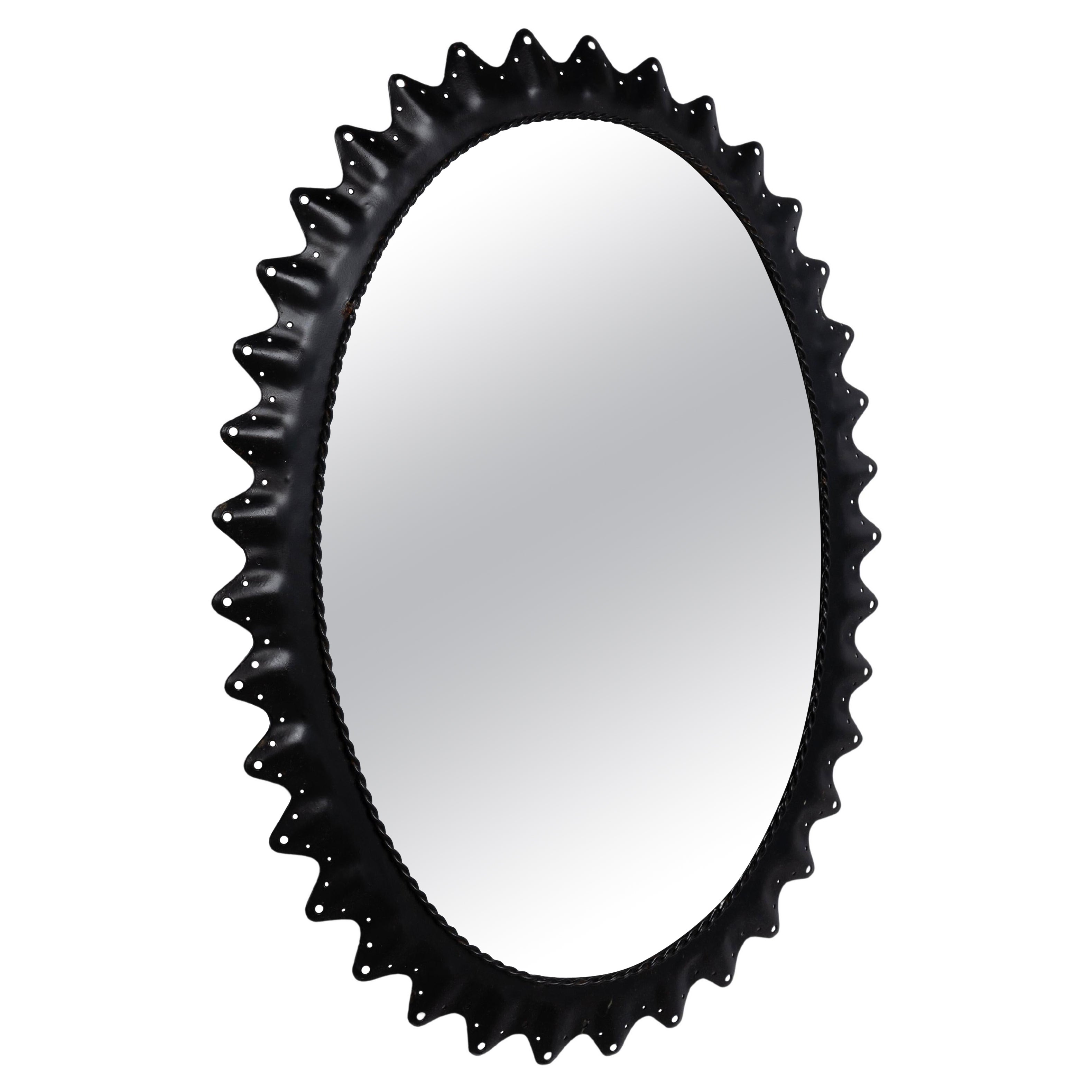 Miroir ovale festonné italien du milieu du siècle dernier, vers 1950 en vente