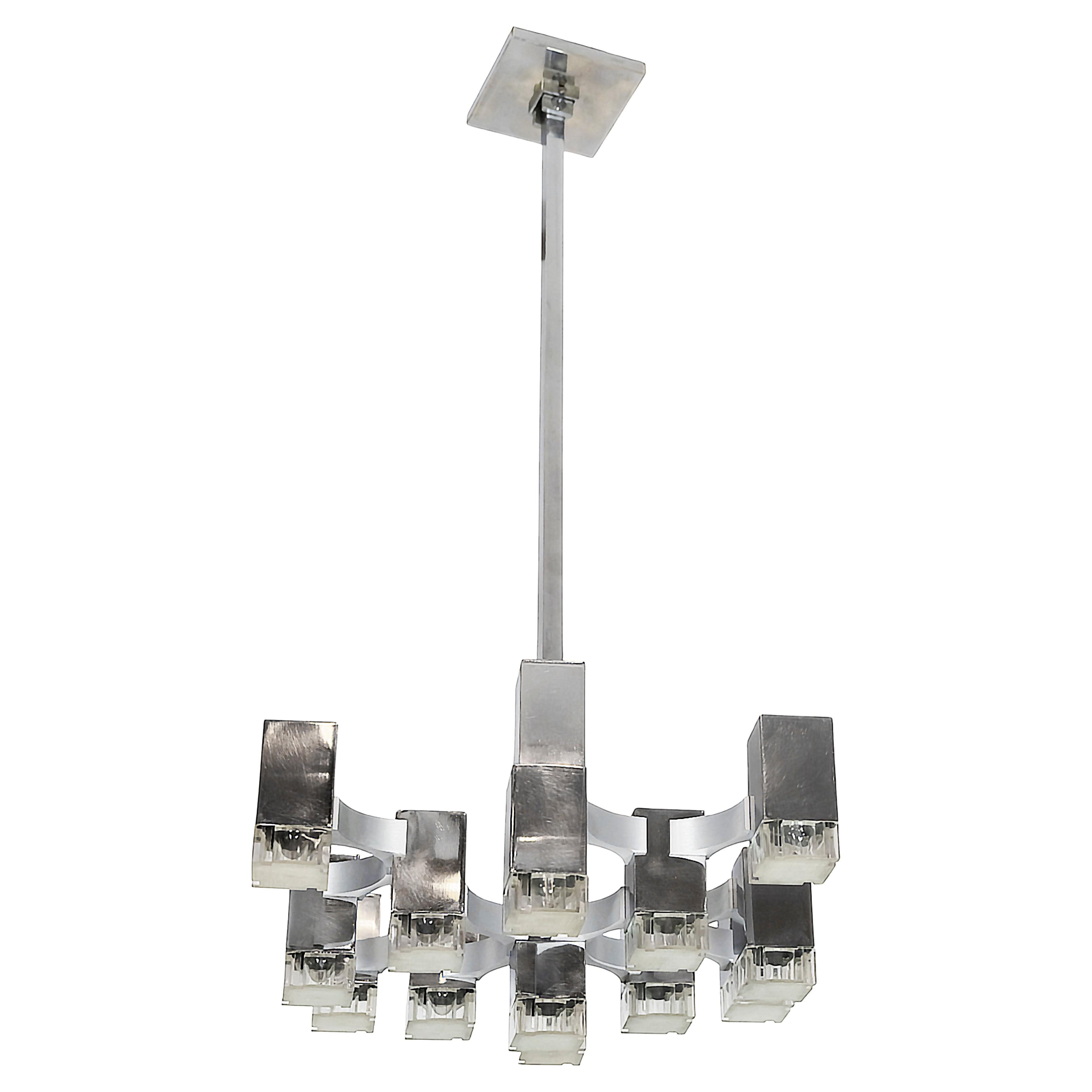 Mid-Century Italian Sciolari Cubic Chandelier, circa 1970 For Sale