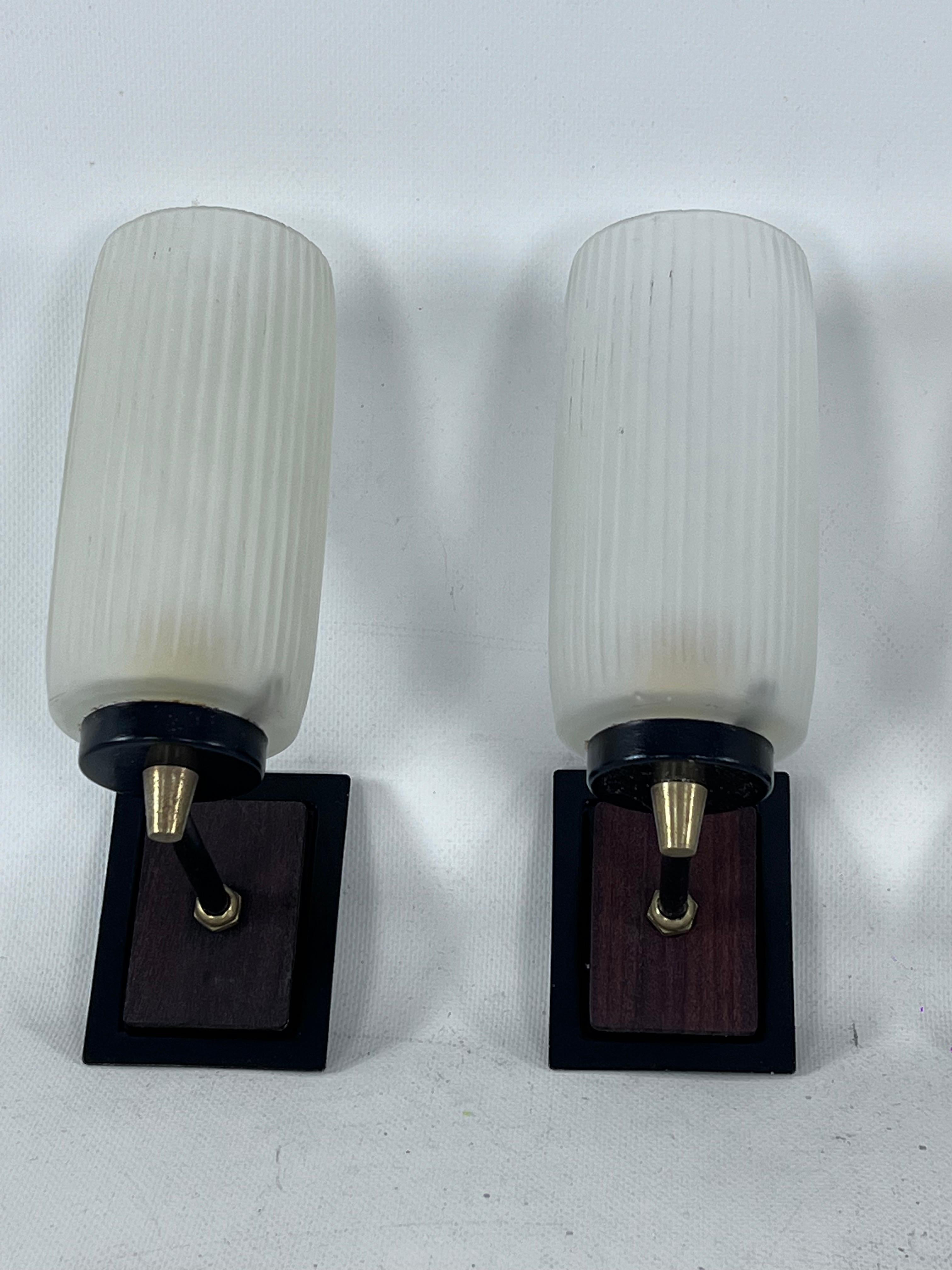Mid-Century Italian sconces. Set of three. 1950s In Good Condition For Sale In Catania, CT