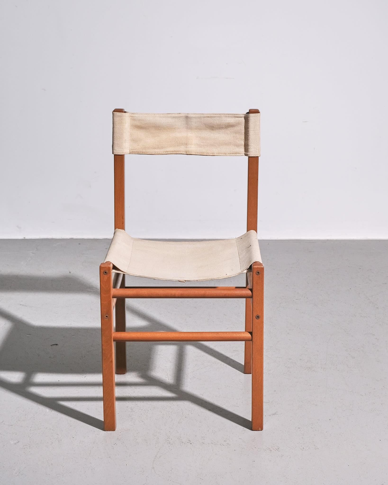 Mid-Century Modern Mid Century Italian Set of Fourteen Dining Chairs For Sale