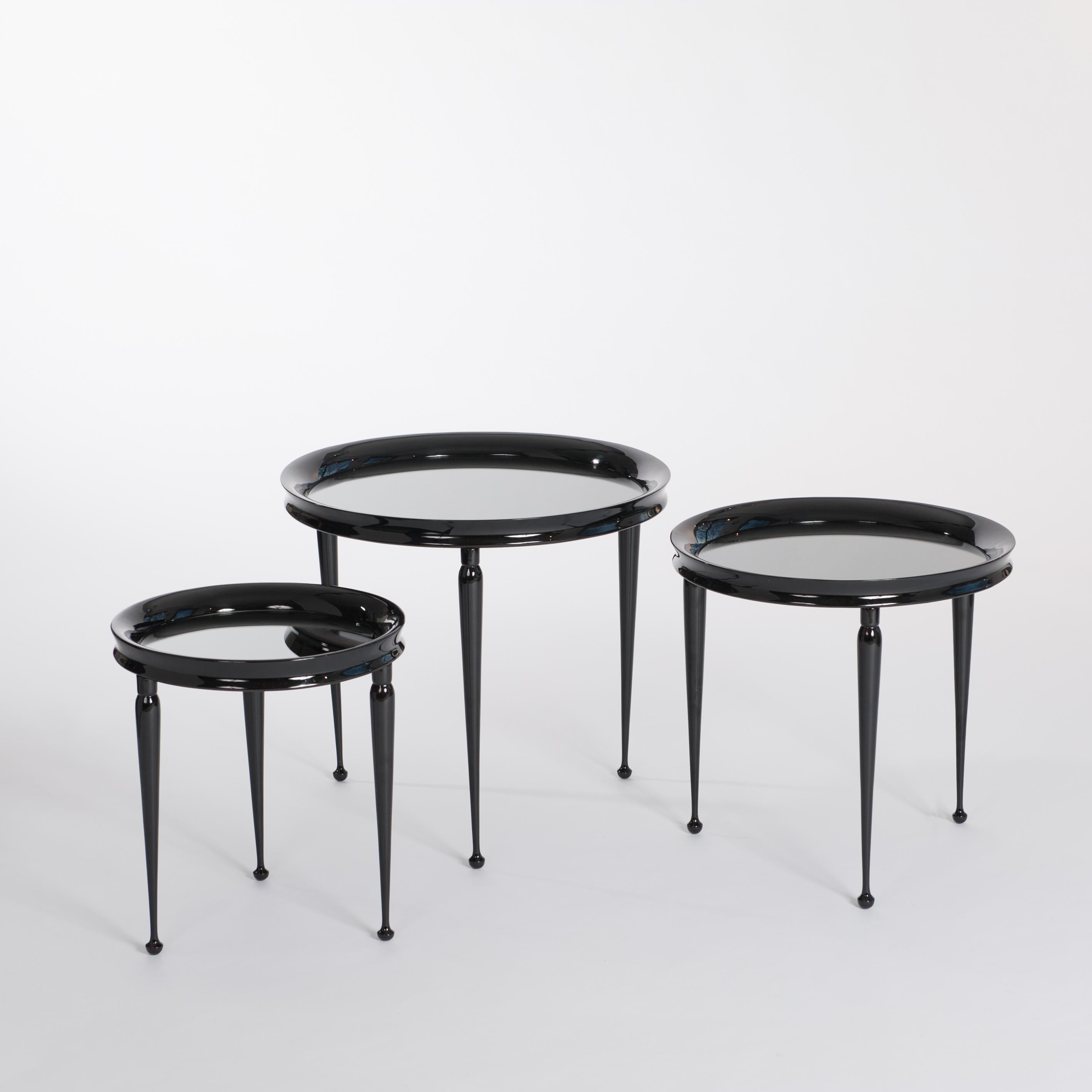 round black nesting tables