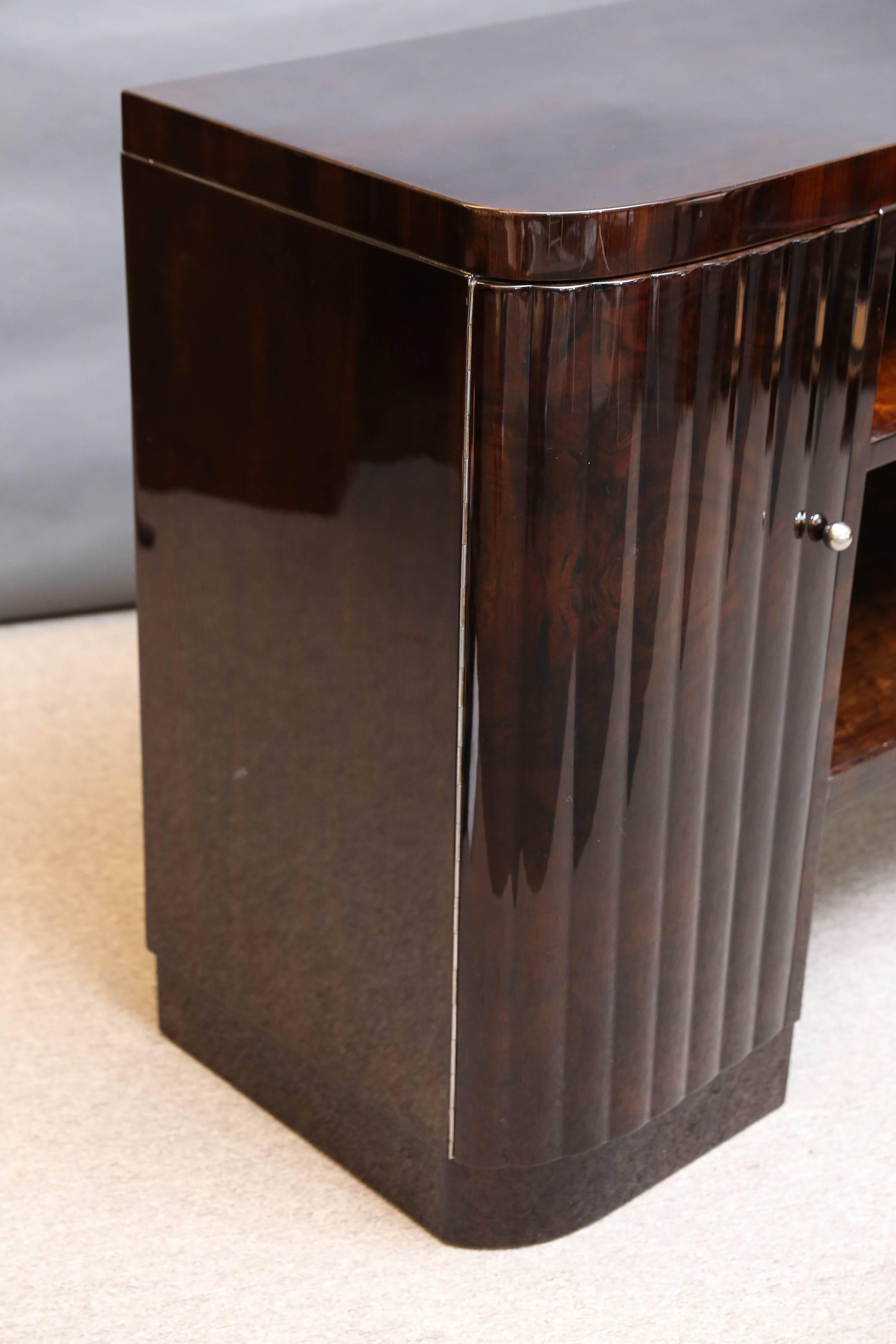 Midcentury Italian Sideboard or Book Case in Walnut 4