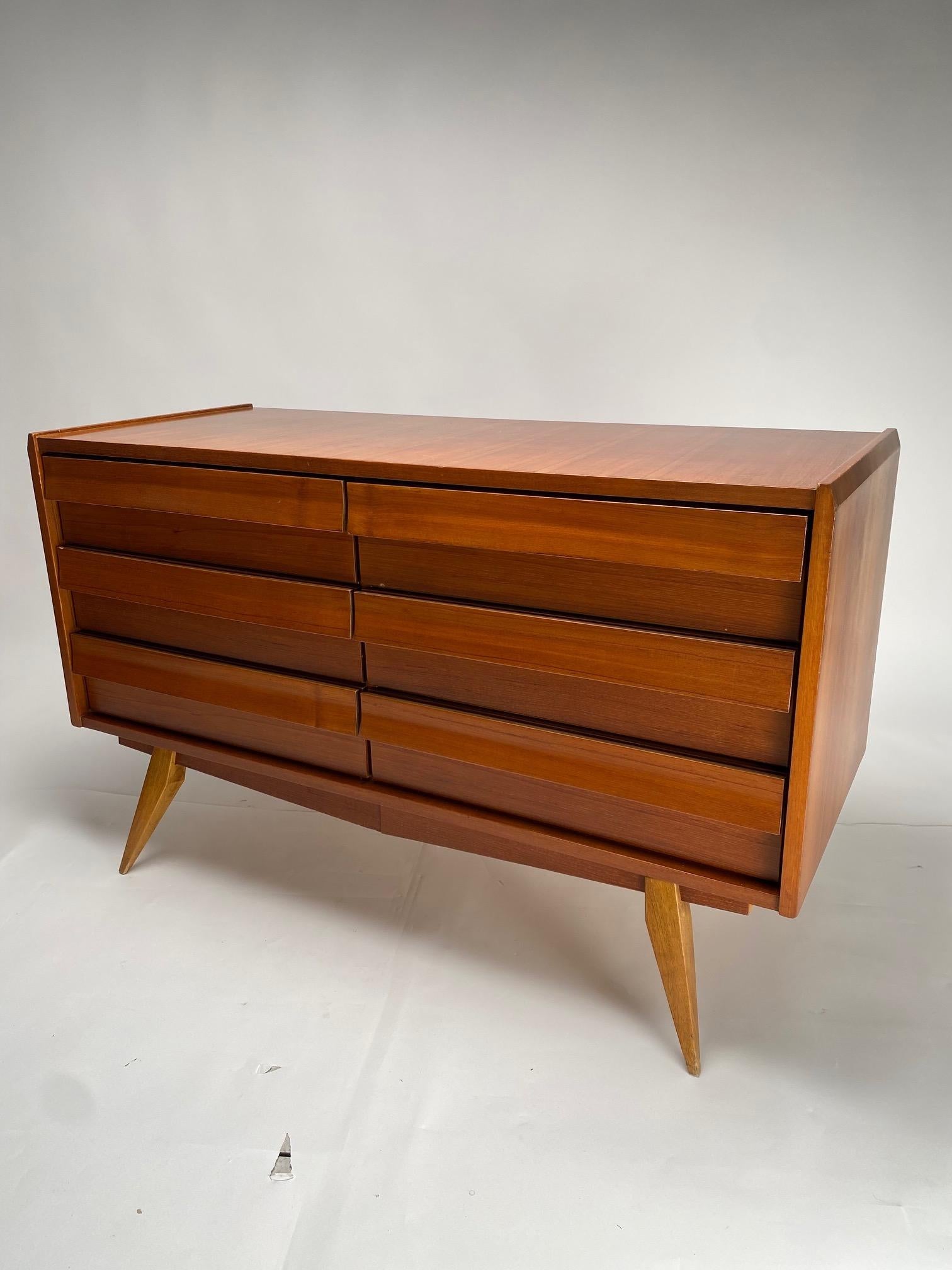 Mid-Century Modern Mid-Century Italian Sideboard, 1950s For Sale