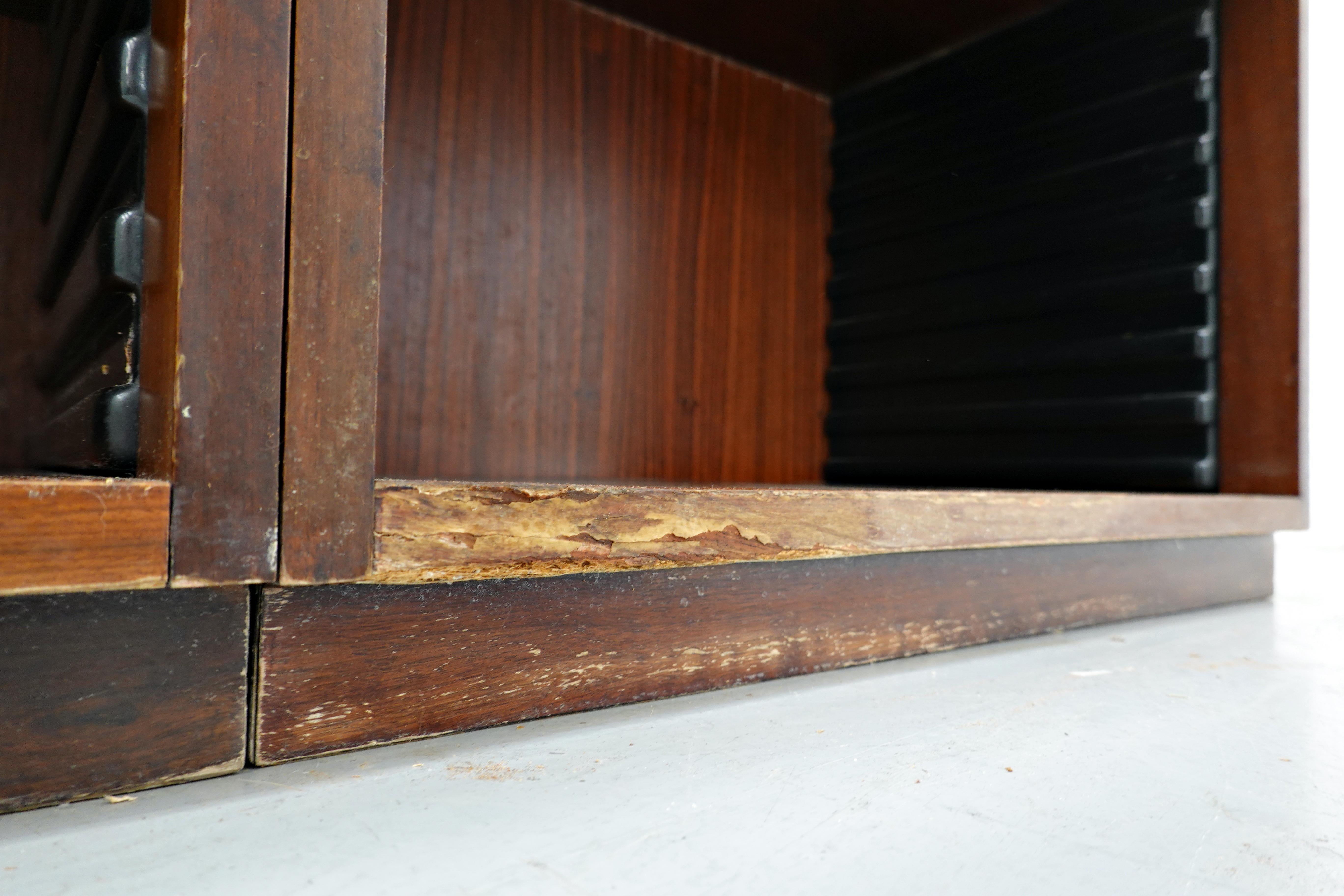 Mid-Century Modern Italian Wooden Sideboard, 1960s 6