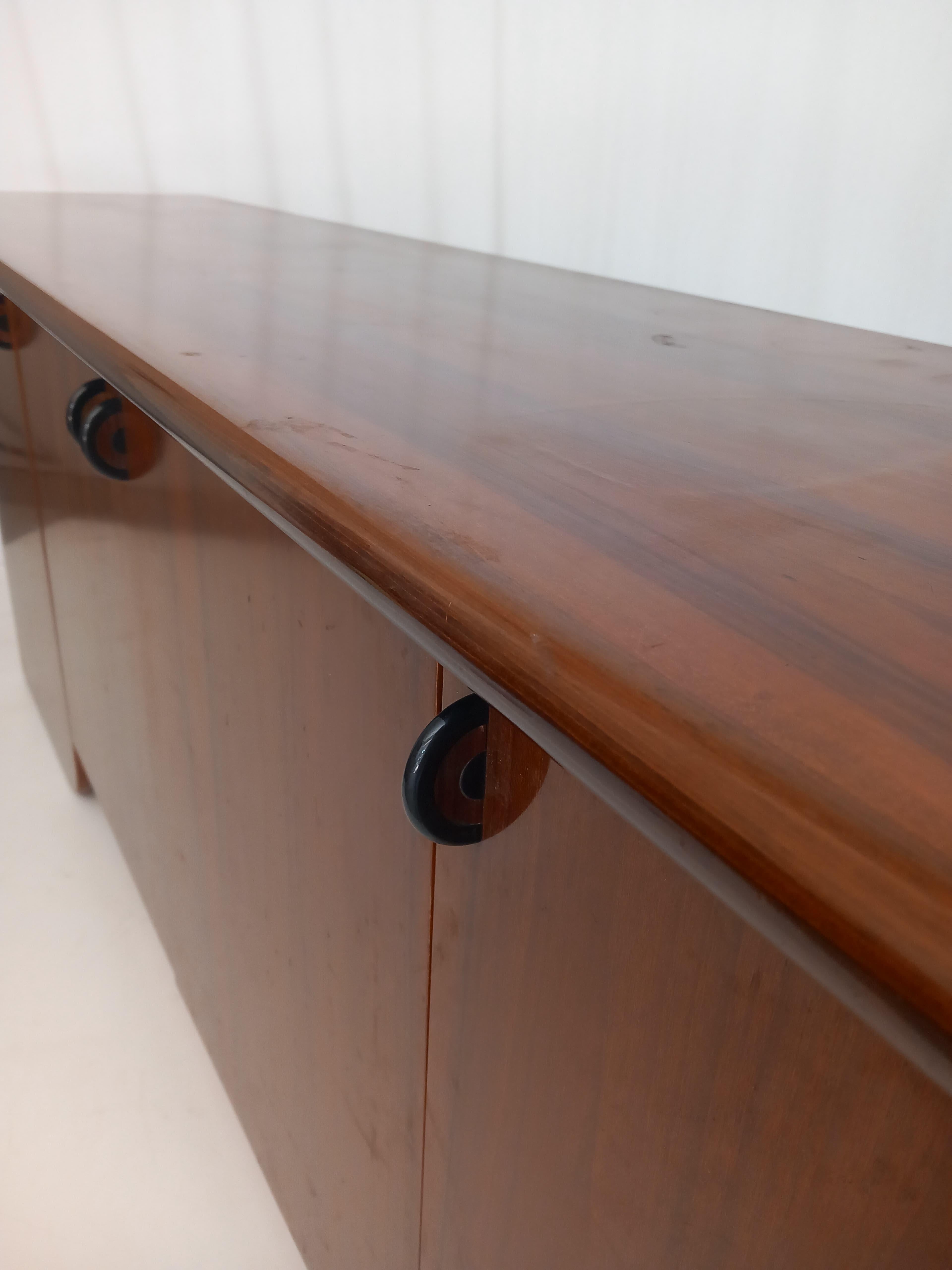 Aparador italiano de mediados de siglo, años 80 Moderno de mediados de siglo en venta