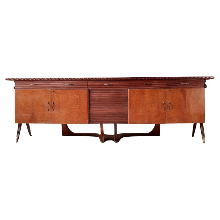 Mid-century Italian sideboard attributed to Osvaldo Borsani from the 1940s