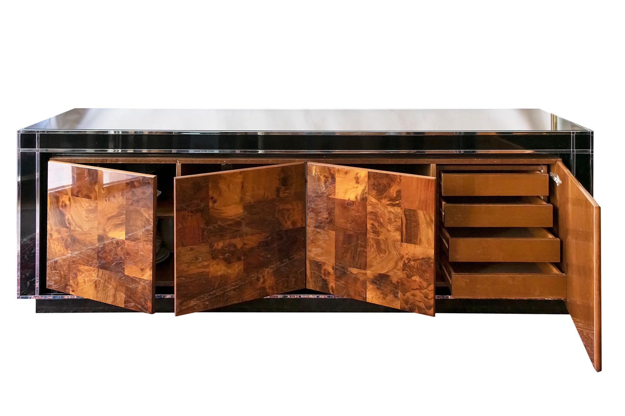 Burl Midcentury Italian Sideboard by Willy Rizzo For Sale