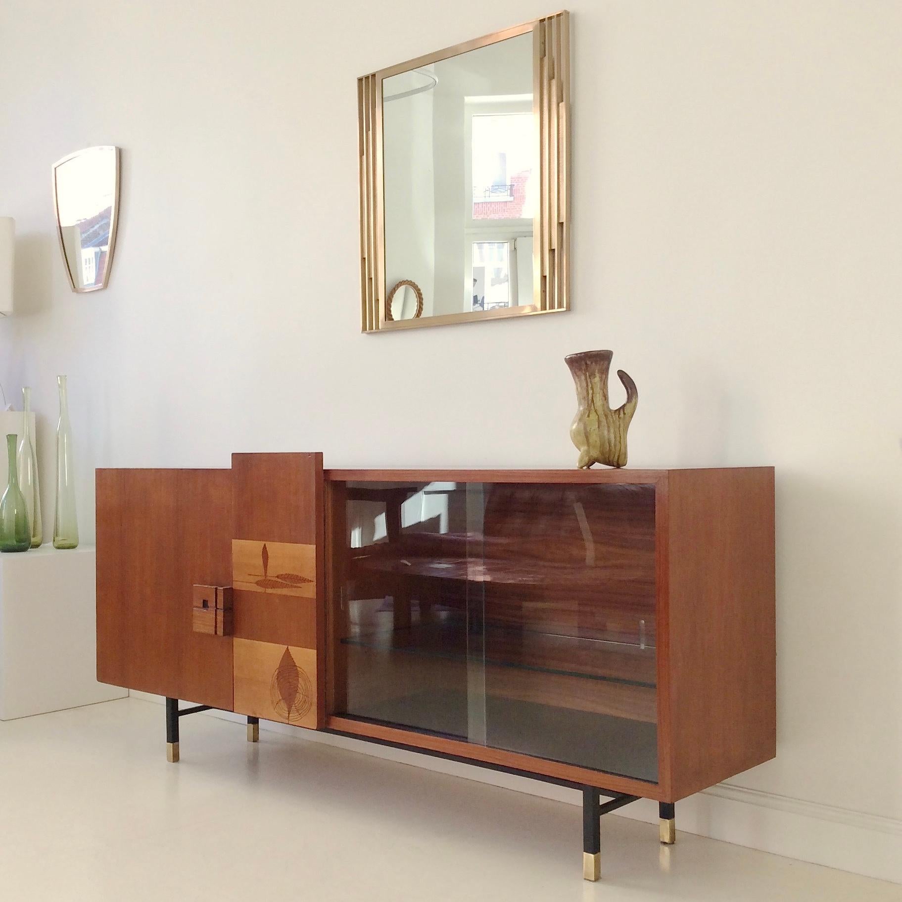 Mid-Century Asymmetric Italian Sideboard, circa 1950 In Good Condition For Sale In Brussels, BE