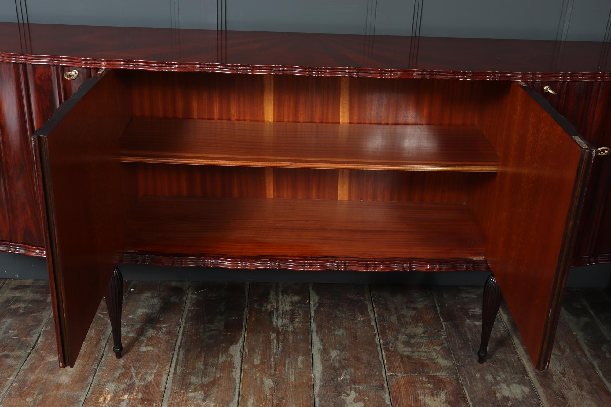 Credenza italiana di metà secolo in vendita 4