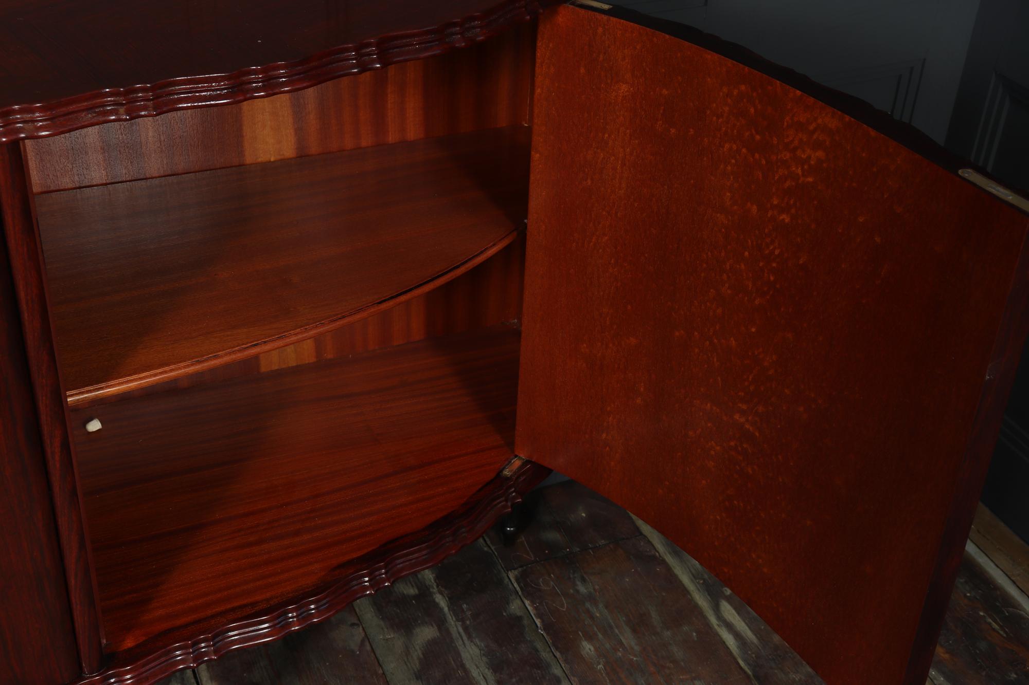 Credenza italiana di metà secolo in vendita 6