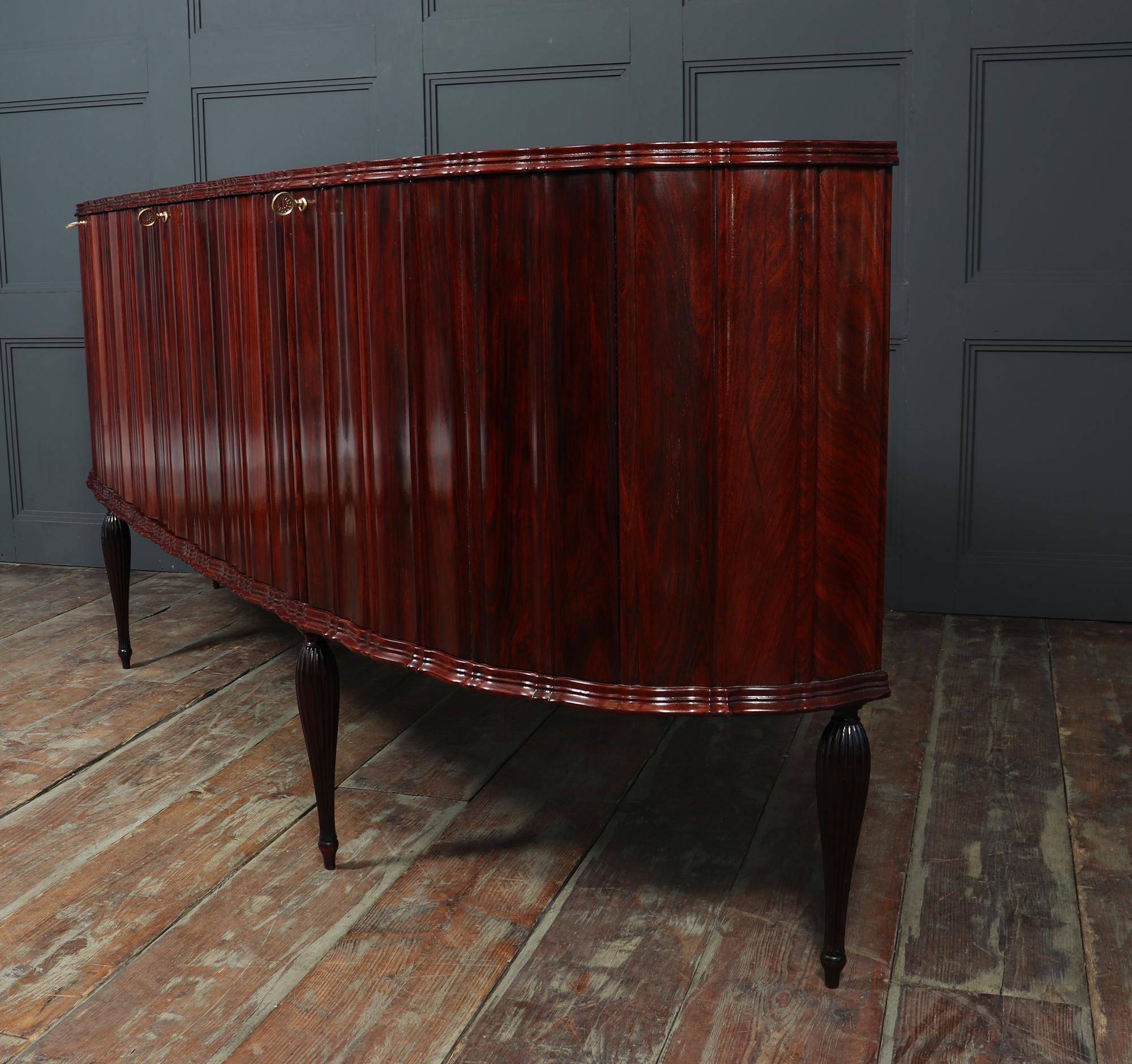 Credenza italiana di metà secolo in vendita 13