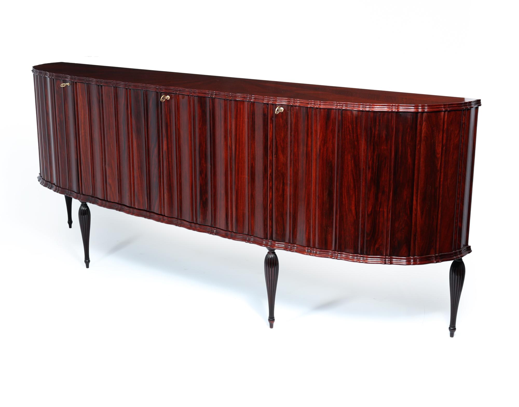 Mid-Century moderno Credenza italiana di metà secolo in vendita
