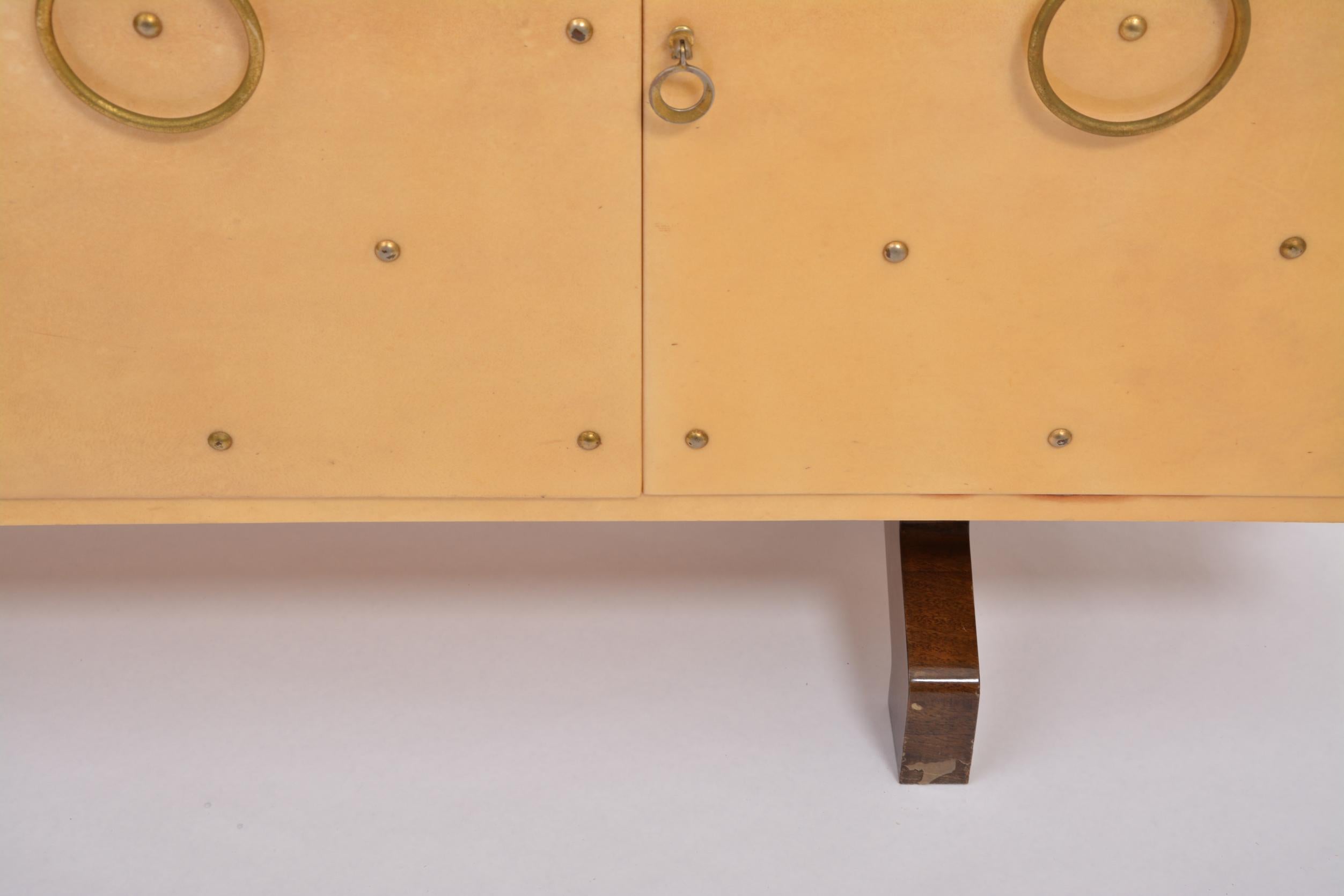 20th Century Midcentury Italian Sideboard in Beige Lacquered Goat Skin by Aldo Tura
