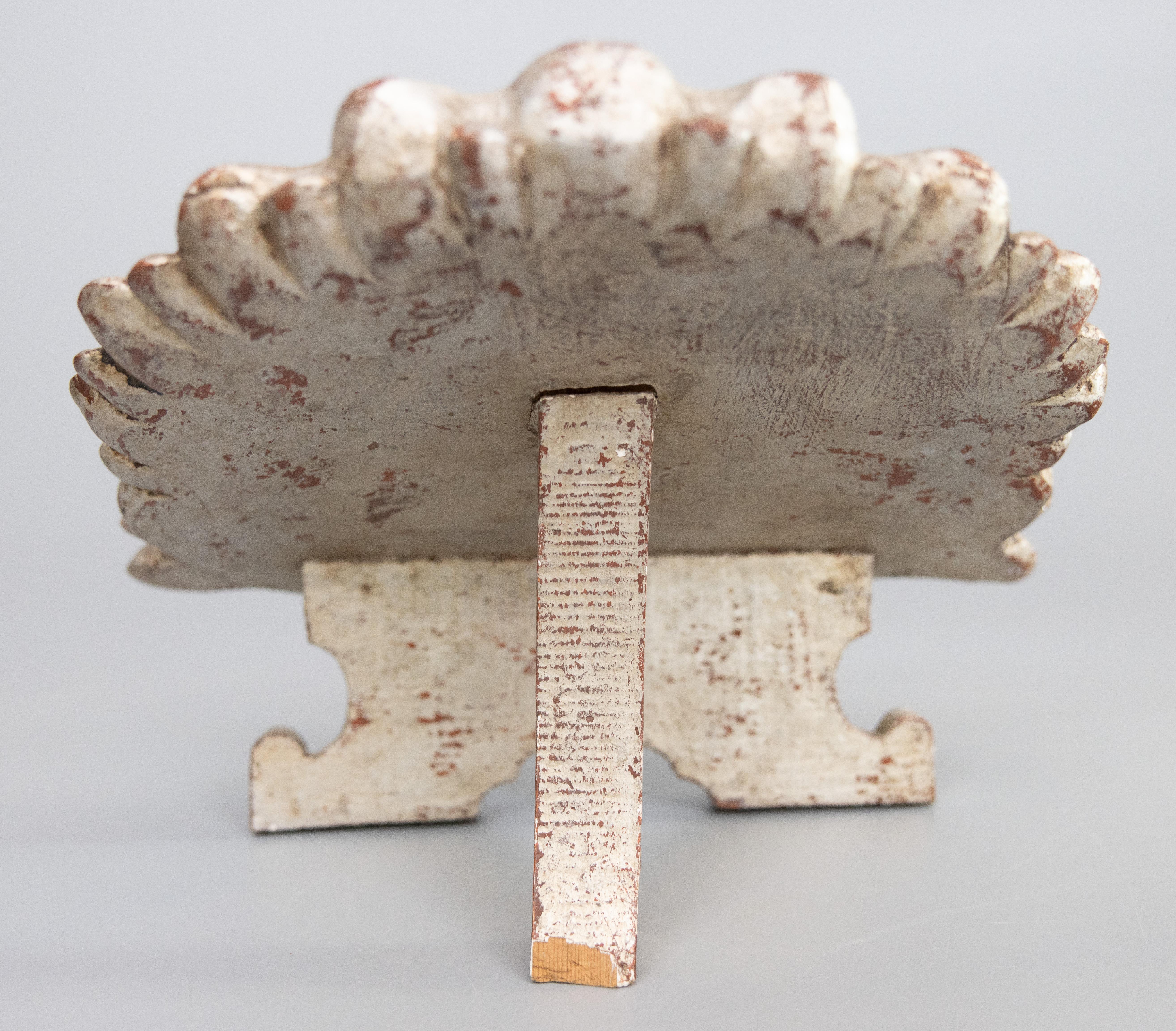 Argenté Chevalet de lecture du milieu du siècle, en argent, avec coquille en bois de Giltwood en vente