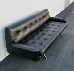Mid century Italian Sofa Bed in Style of Speed O sofa by Marco Zanussi