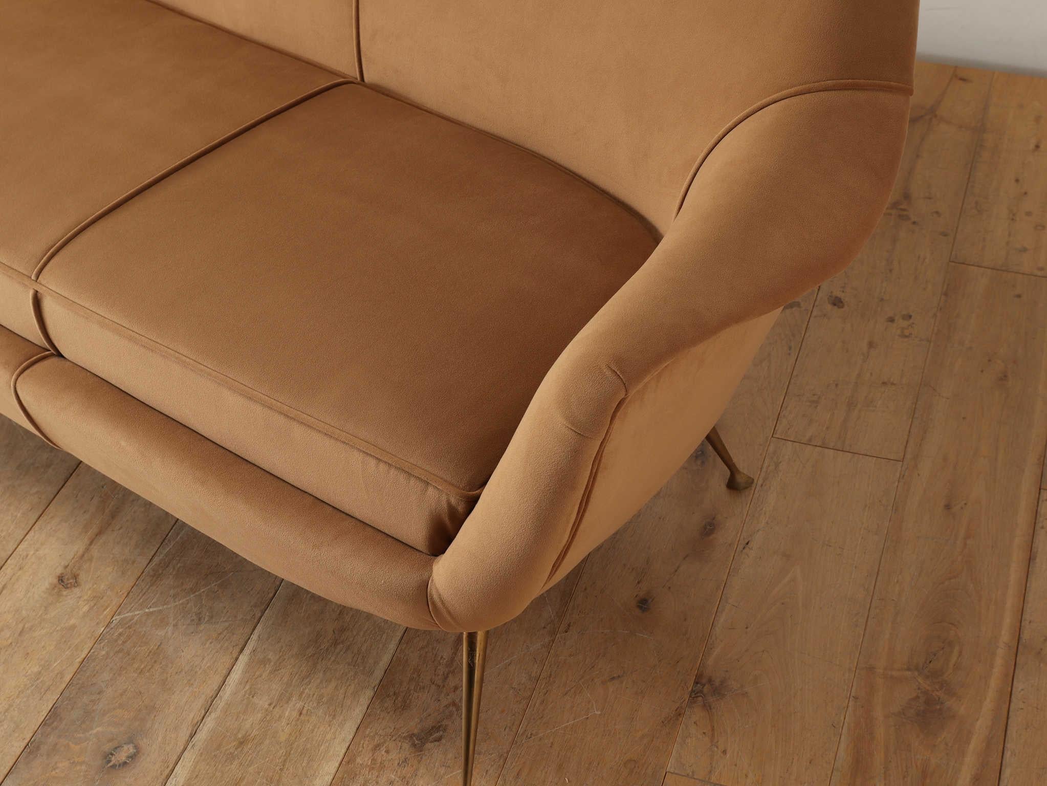 Mid-Century Italian Sofa by ISA Bergamo 7