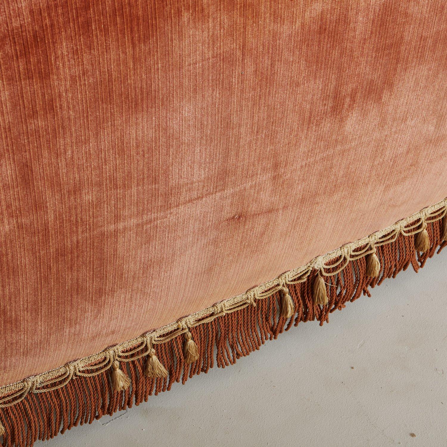 Mid-Century Italian Sofa in Original Pink Velvet Upholstery 6