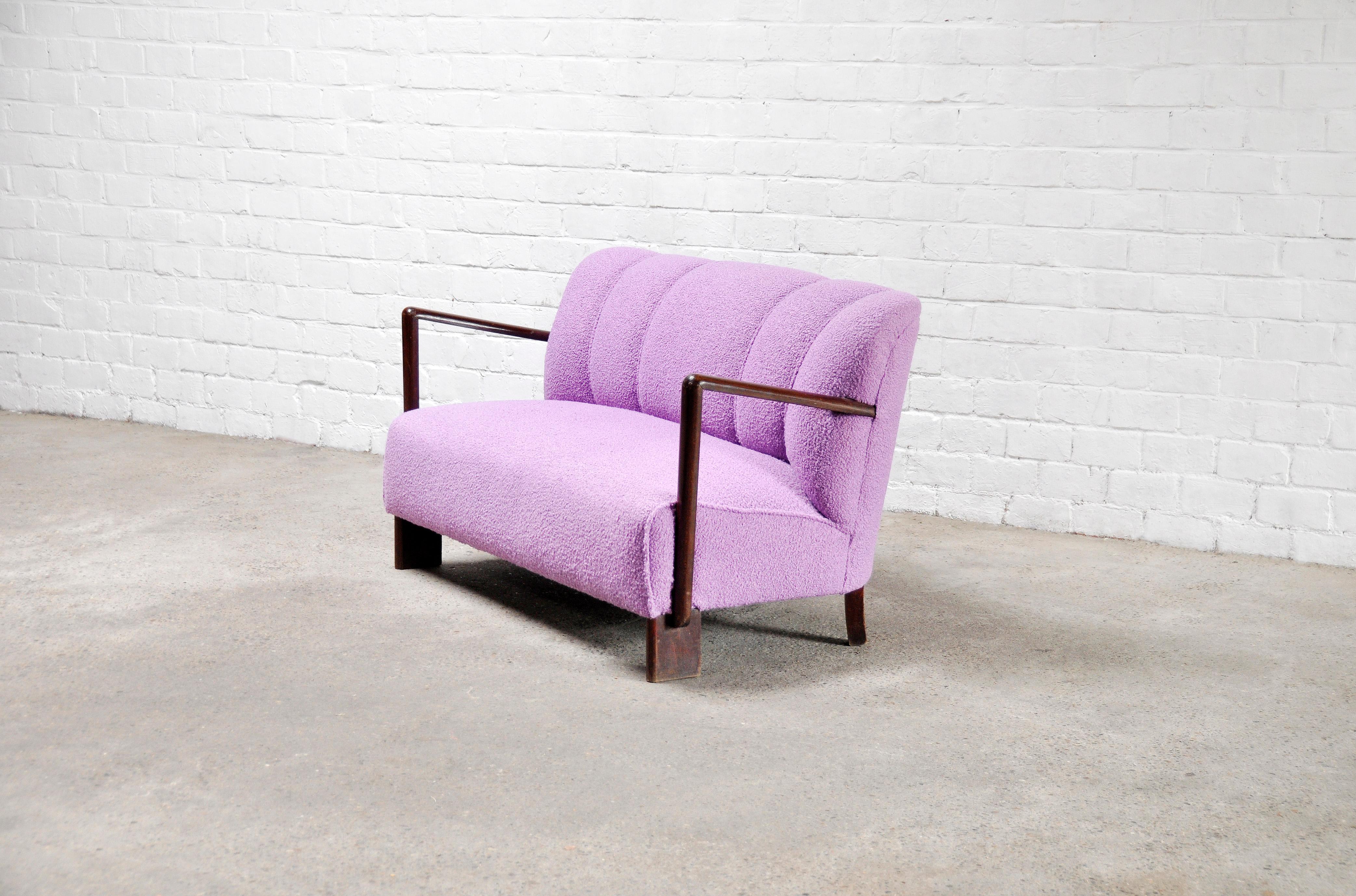 Mid-Century Modern Mid-Century Italian Sofa in Purple Bouclé Wool, 1950s For Sale