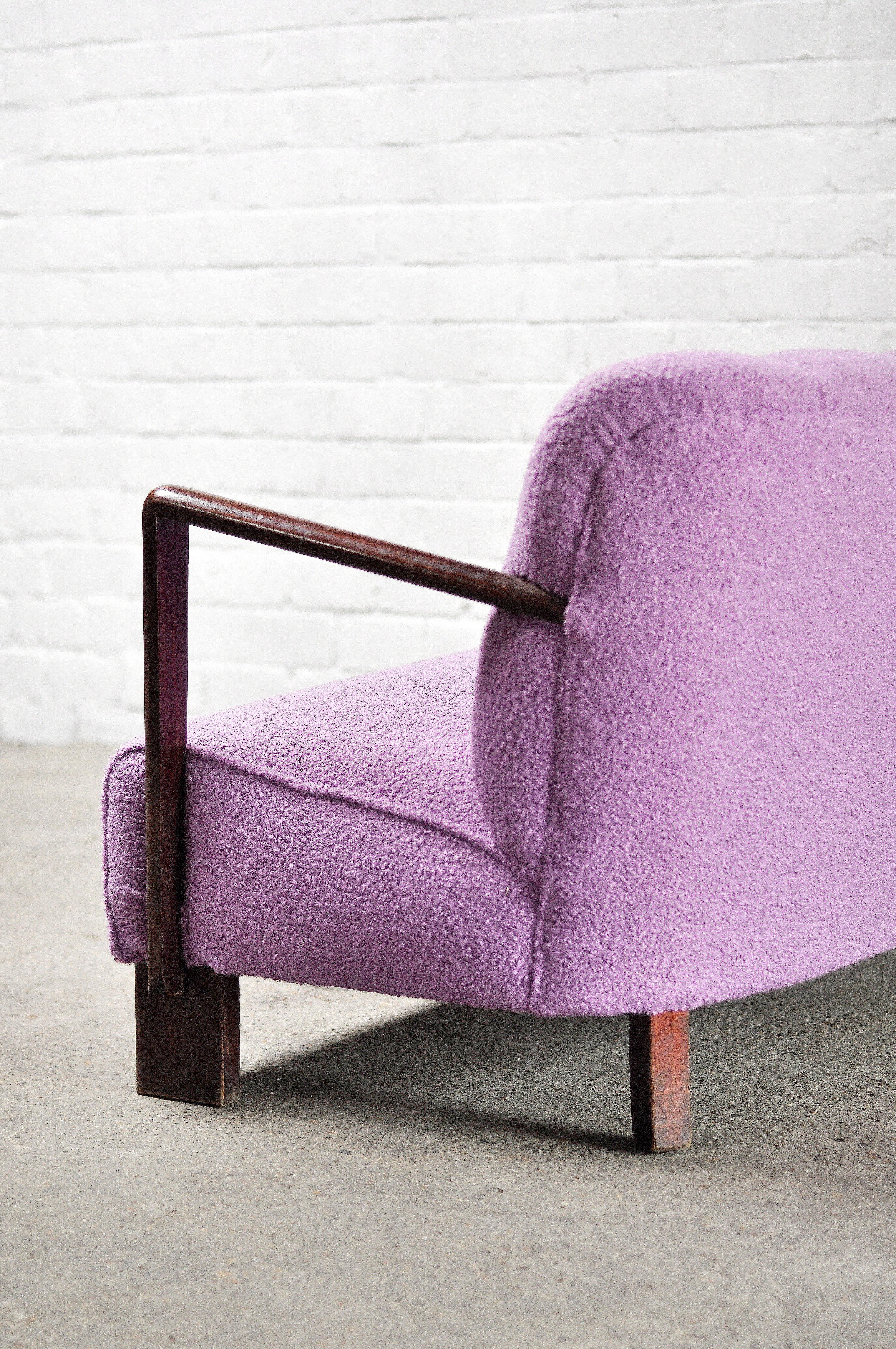 Mid-Century Italian Sofa in Purple Bouclé Wool, 1950s For Sale 3