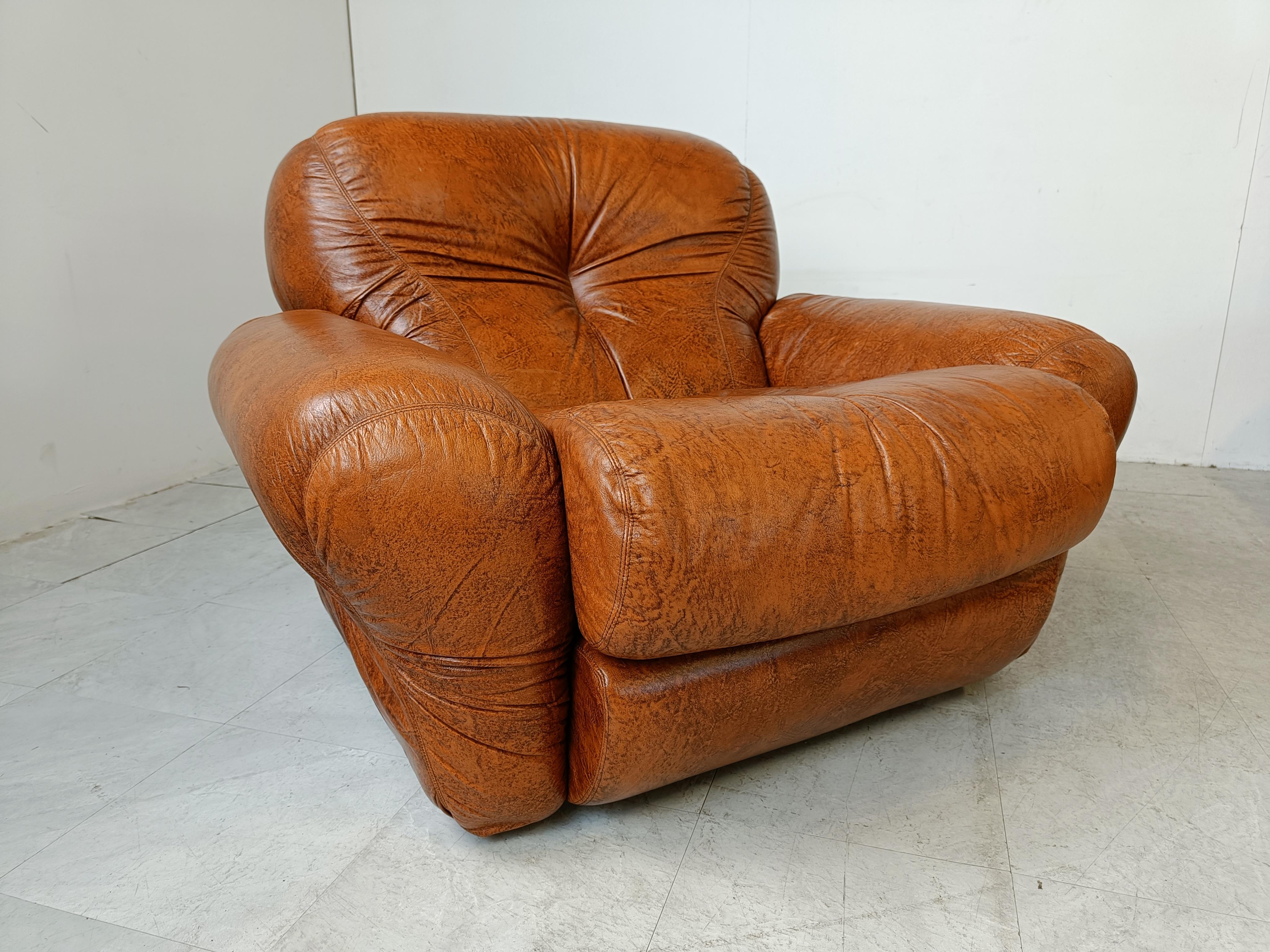Late 20th Century Mid century italian sofa set, 1970s For Sale
