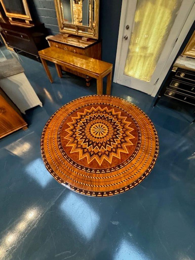 Walnut Mid Century Italian Sorrento Occasional Table For Sale