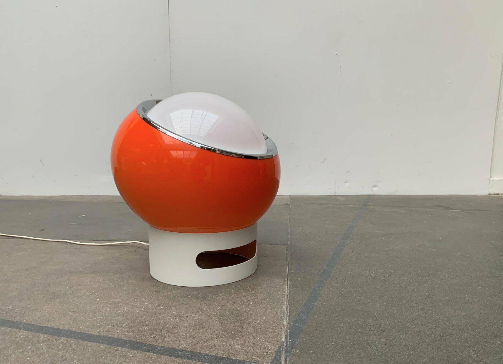 Lampadaire Clan de l'ère spatiale italienne du milieu du siècle dernier par Studio 6G pour Guzzini en vente 11