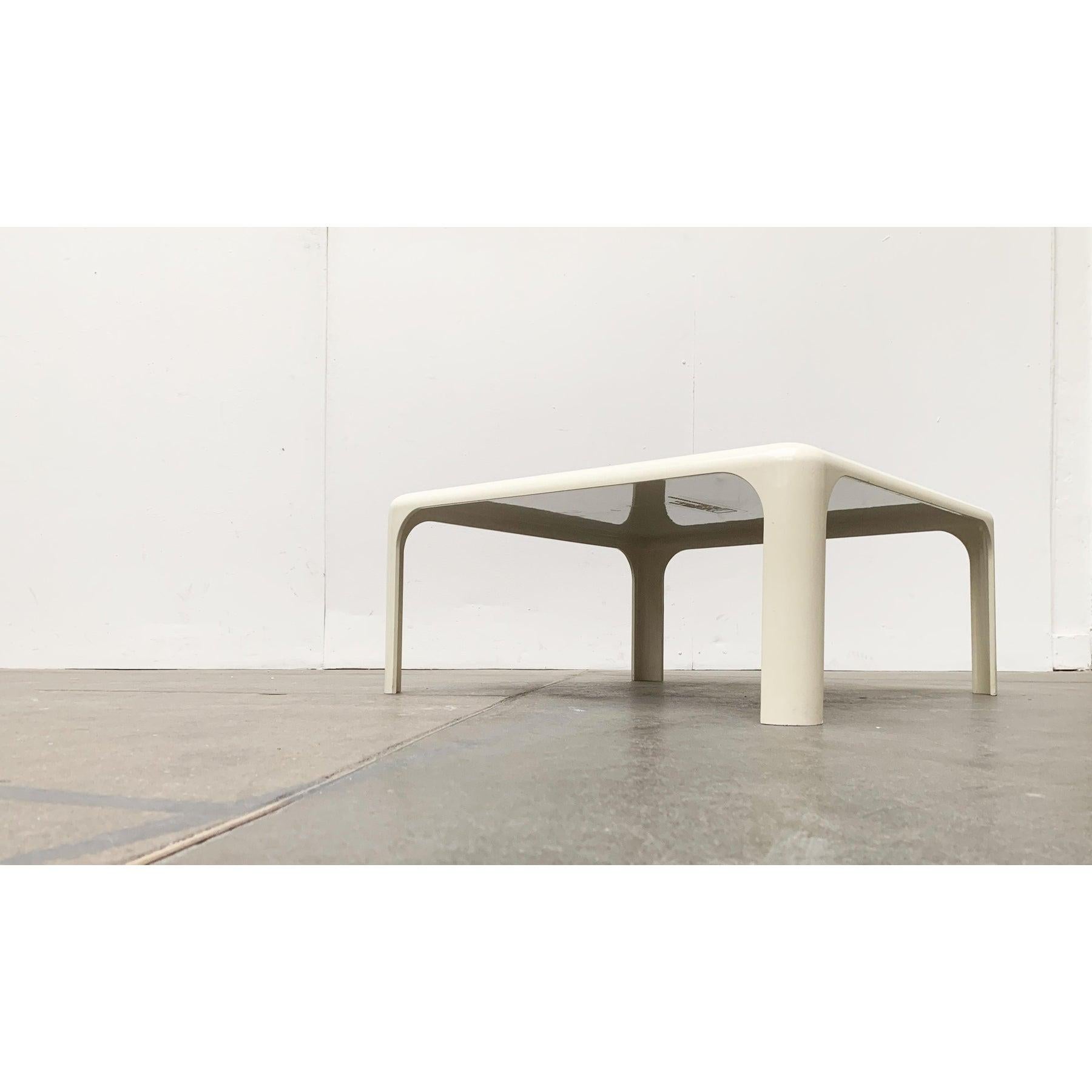 Italienischer Space Age Demetrio-Couchtisch aus der Mitte des Jahrhunderts von Vico, 1960er Jahre im Angebot 5