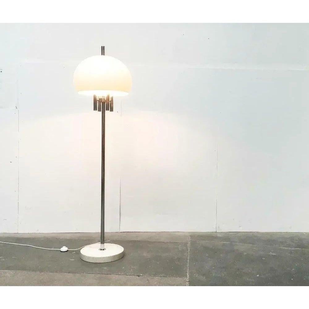Lampada da terra A Space Age italiana di metà secolo con base in pietra, anni '60 in vendita 4