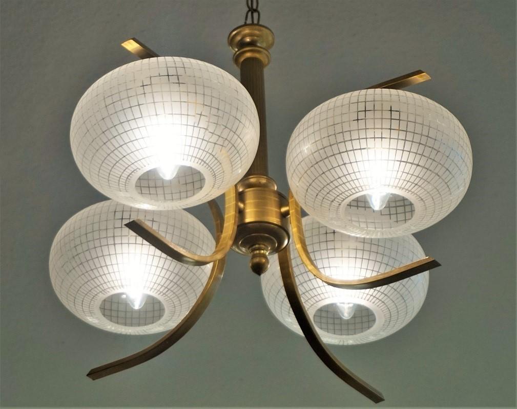 Midcentury Italian Space Age Four-Light Chandelier, Pendantc For Sale 1