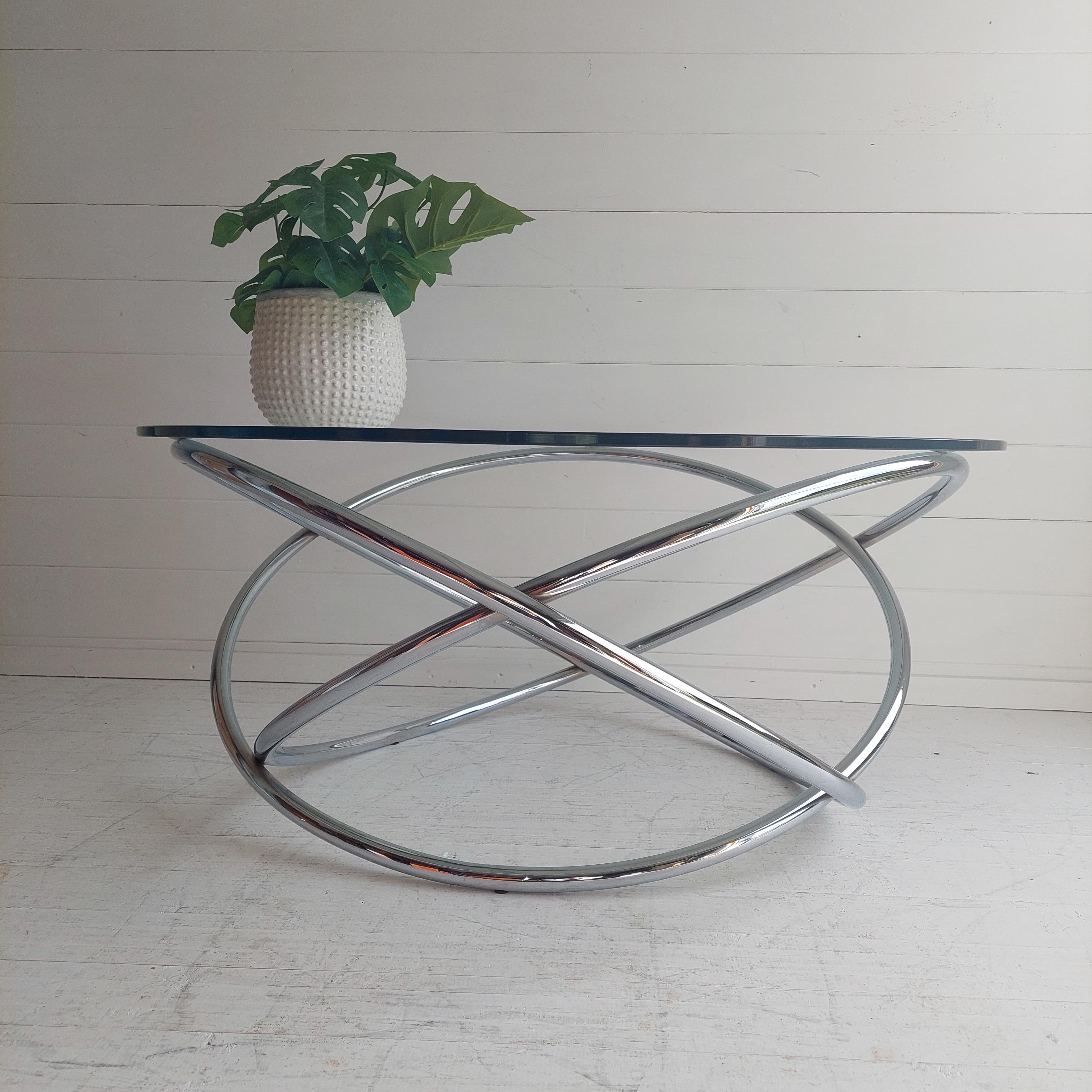 Bauhaus Midcentury Italian Space Age Glass and Chrome Spiral Base Coffee Table, 1970s