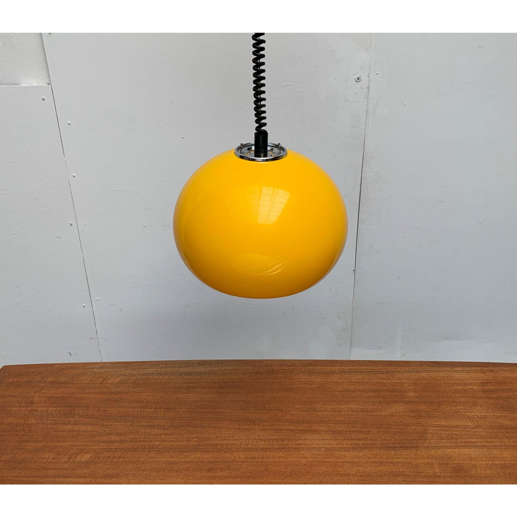 Lampada a sospensione Jolly di metà secolo per Guzzini, 1960 in vendita 2