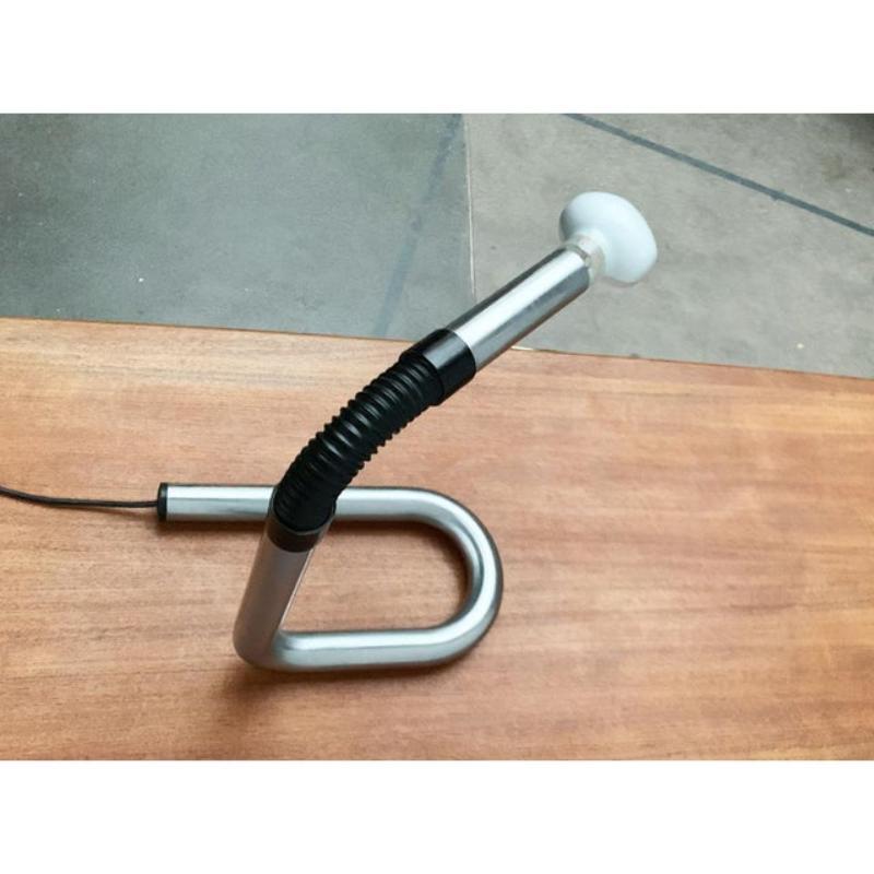 Lampe de table minimaliste italienne du milieu du siècle A Space, années 1960 en vente 5