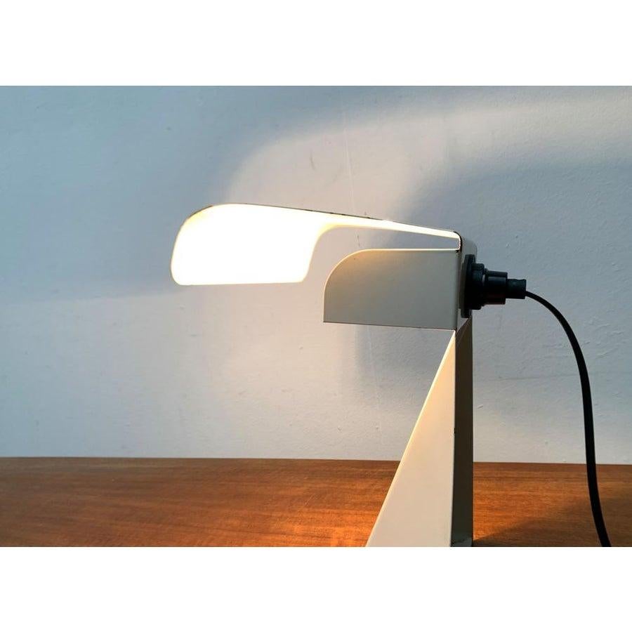 Mid-Century Italian Space Age Minimalist Tole Table Lamp by G. Grego, 1960s For Sale 1