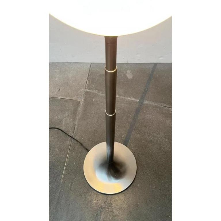 Métal Lampadaire à rallonge extensible italien de l'ère spatiale du milieu du siècle dernier, années 1960 en vente