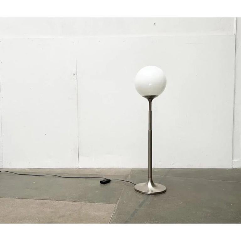 Lampadaire à rallonge extensible italien de l'ère spatiale du milieu du siècle dernier, années 1960 en vente 1
