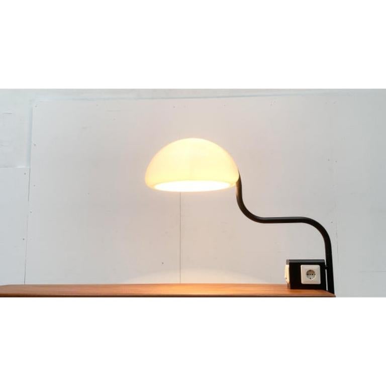 Ère spatiale Lampe de bureau italienne de l'ère spatiale du milieu du siècle dernier, Elio Martinelli en vente