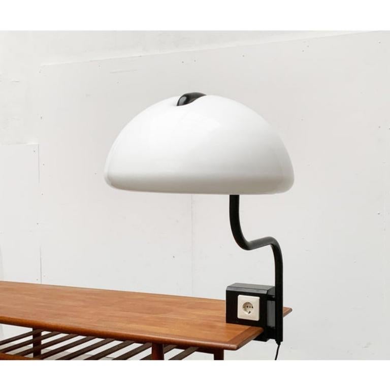 Lampe de bureau italienne de l'ère spatiale du milieu du siècle dernier, Elio Martinelli en vente 1
