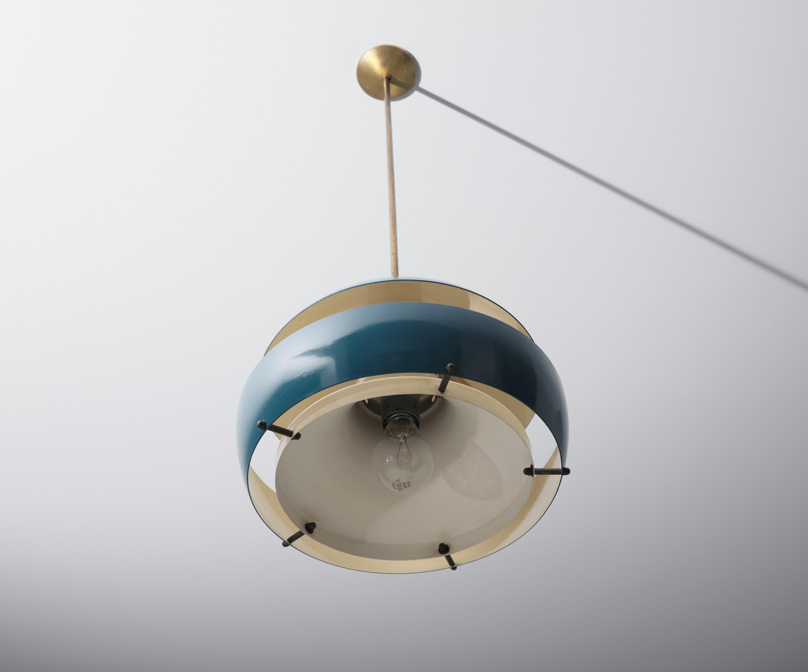 Mid-Century Italian Spherical Pendant Lamp, 1950s In Good Condition For Sale In Rome, IT