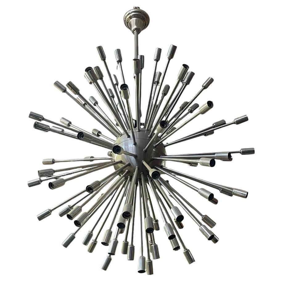 Lampadario Sputnik italiano di metà secolo in cromo e acciaio spazzolato, anni '70.