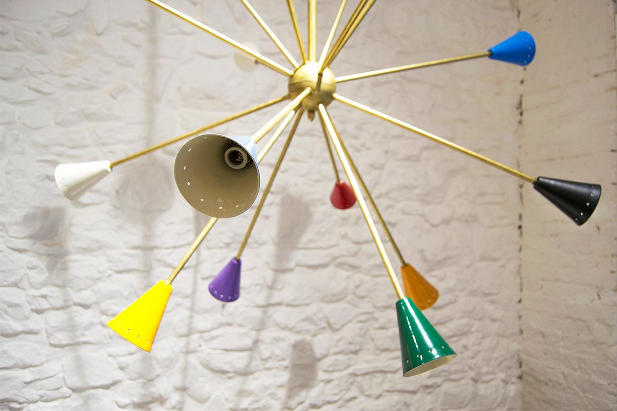 Lampada Sputnik in ottone in stile Stilnovo del Medio Evo in vendita 2