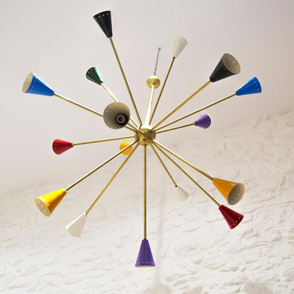 Ottone Lampada Sputnik in ottone in stile Stilnovo del Medio Evo in vendita